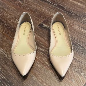 Coach flats